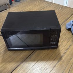 Hardly Used Microwave