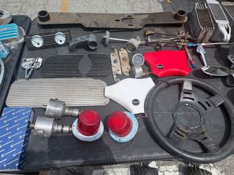 Vw parts Billet dash set up $200
Bus lowered notched spring plates  $100
Small trailer taillights $40