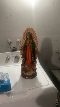 virgin mary figurine