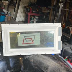 2/0x1/0 White Vinyl Window Fix