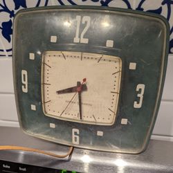 GE Kitchen Clock Vintage