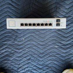 Ubiquiti 8Port PoE Switch