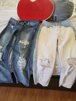 Jeans 👖 $5 Each