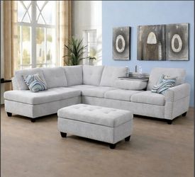 SECTIONAL COUCH WITH OTTOMAN