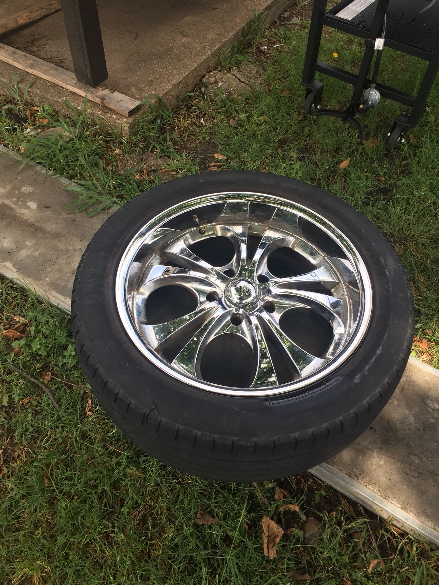 Set de rines 20. Para Ford F150. 5 birlos. 250 o mejor oferta