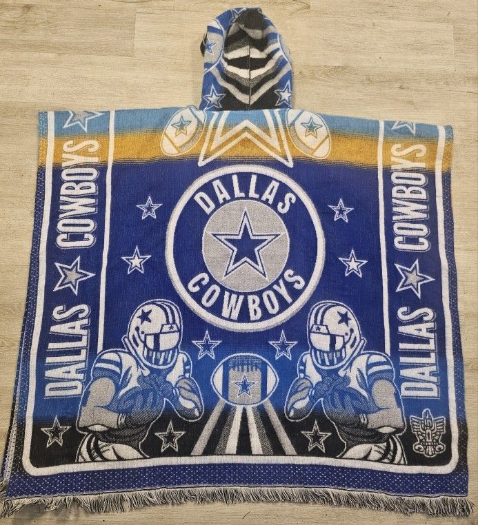 Dallas Cowboys Poncho With Hood | Acrylic Poncho Adult