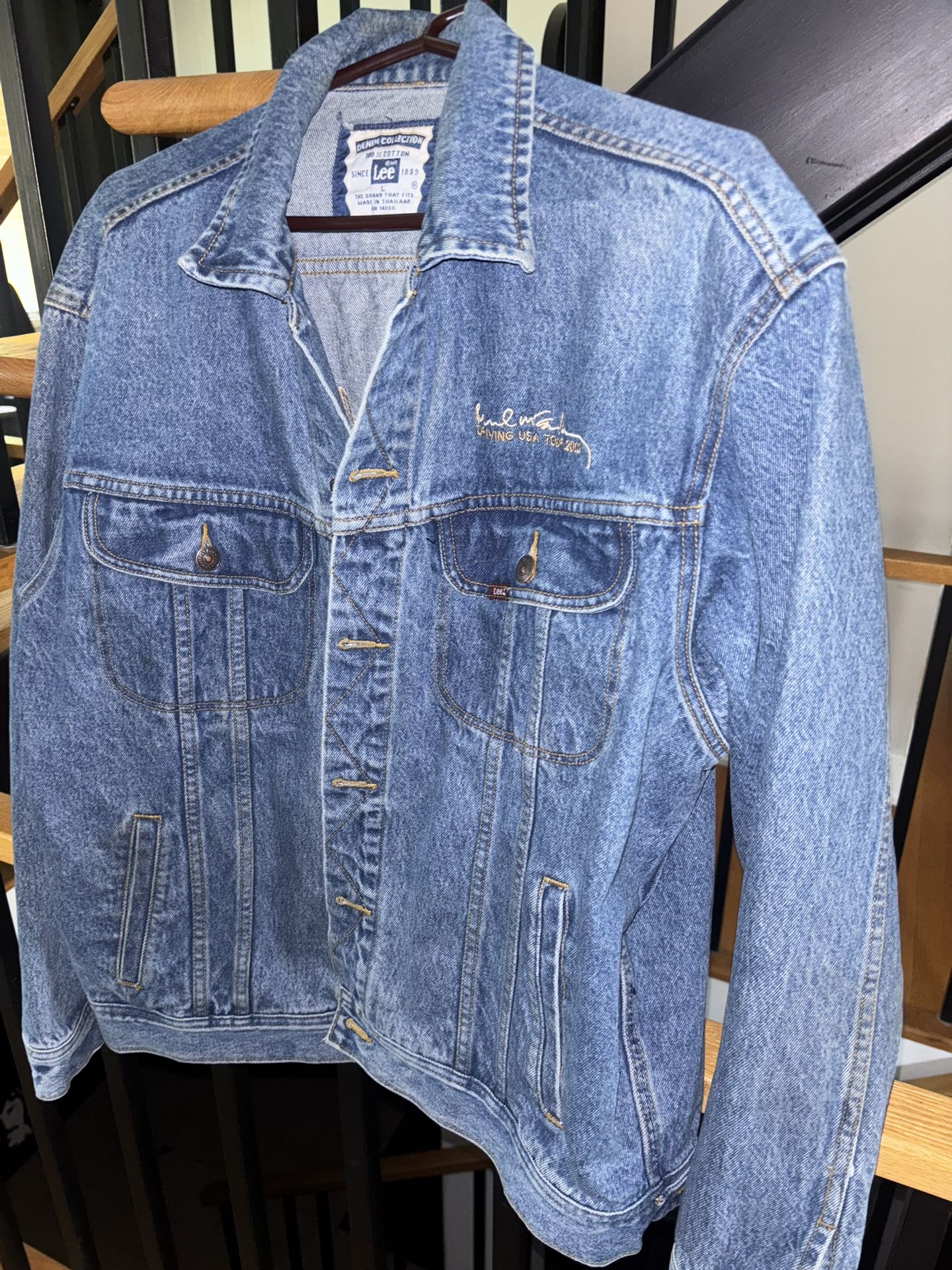 Paul McCartney Driving The USA 2002 Denim Jacket. Great Condition, Size L. Quality Fabric - Lee Brand.
