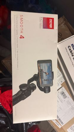 Zhiyun Smooth 4 Smartphone Gimbal Stabilizer