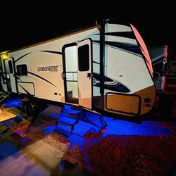 2019 28ft SporTtrek By Venture RV