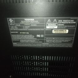 37 Inch Toshiba Flat Screen 