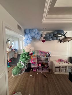 Balloon arch