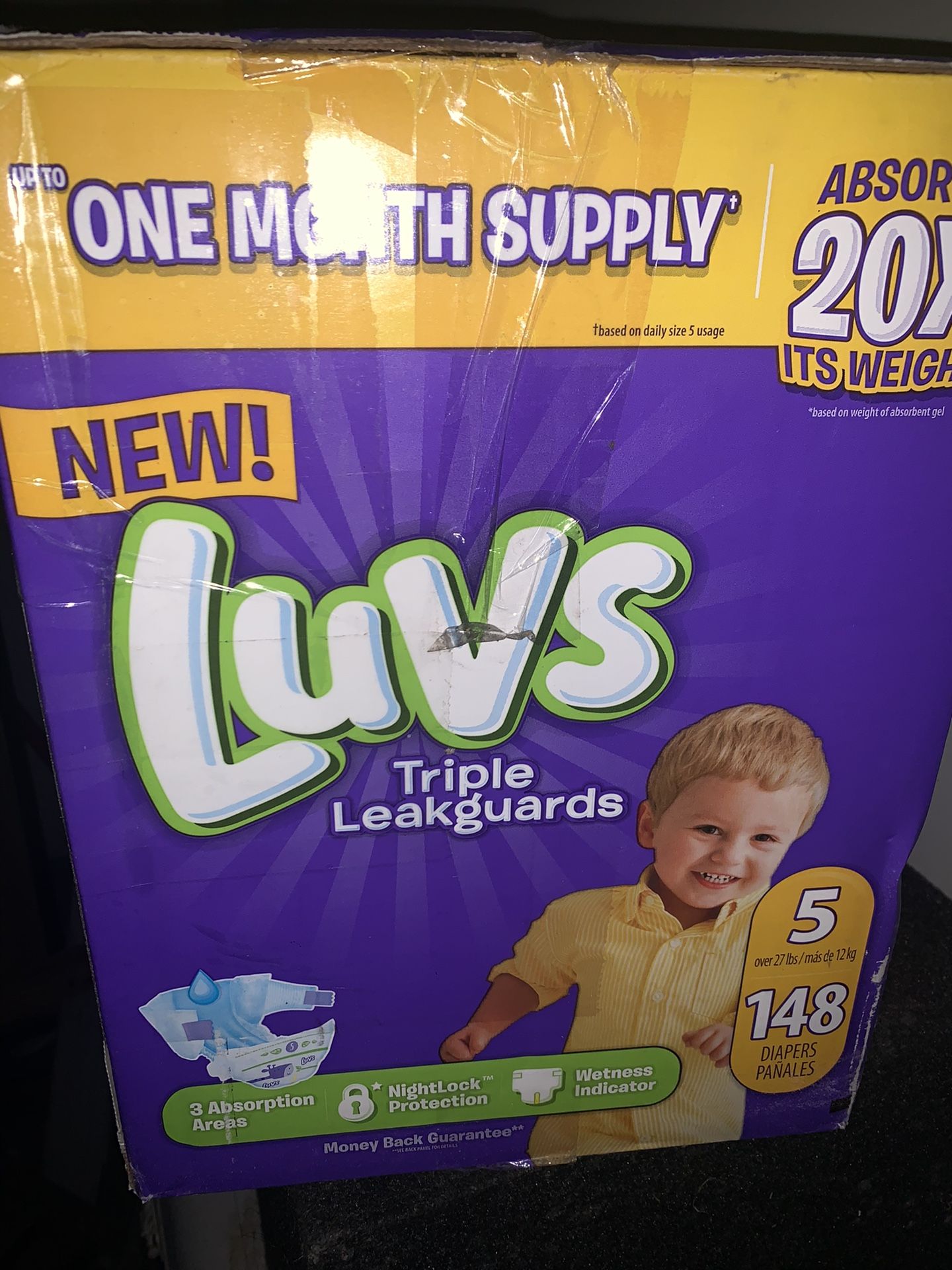 Size 5 luvs 148 count pampers