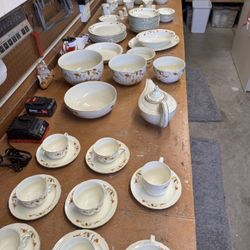 Dinnerware Set - Hall Jewel Autumn Leaf China 