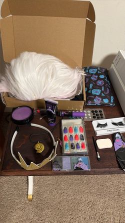 Halloween Costume Ursula accessories : Wig, Disney, makeup, etc.