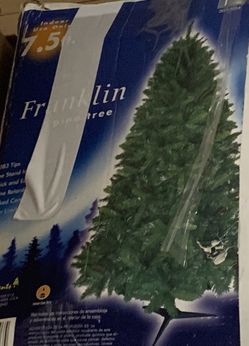 7.5 Ft  Christmas Tree