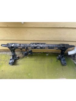 Upper Radiator Support Tie Bar Mount Frame Bracket 2009-2014 Ford F-150