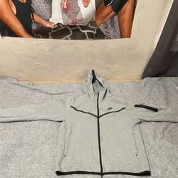 Nike Tech Hoodie Large $80 OBO