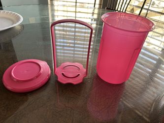 Tupperware Mini Round 2 Cup Pick-a-Deli Container 