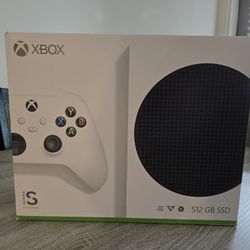 Xbox Series S 512GB with Controller