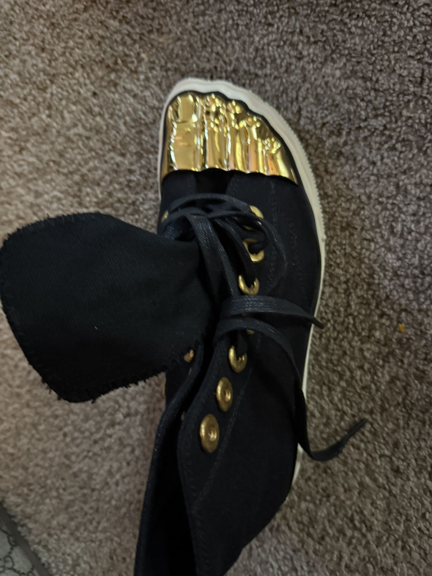 Brand Shoe
