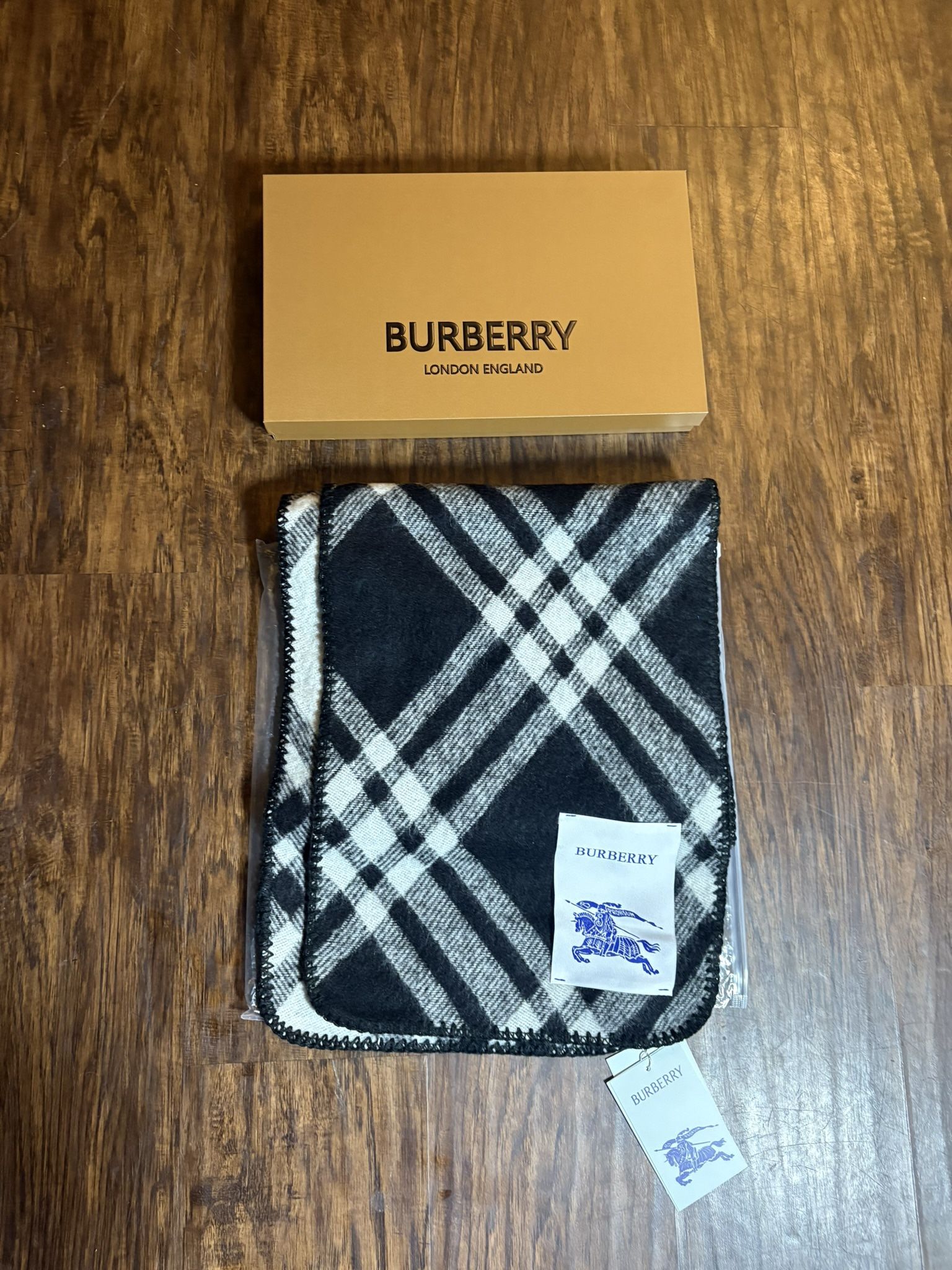 Burberry Black Check Wool Hooded Scarf