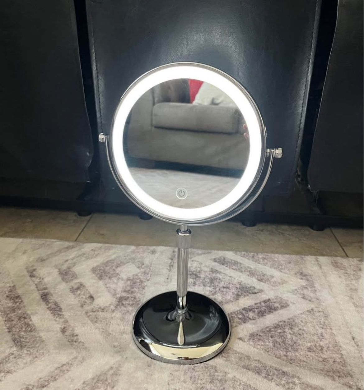 Adjustable Makeup Mirror