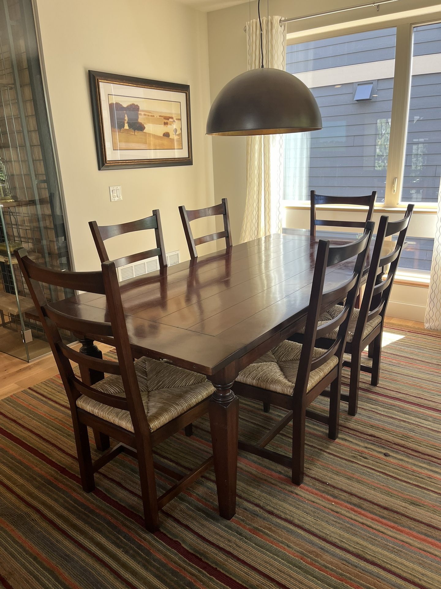 Farmhouse Dining Room Table & Chairs