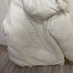 Supreme Parka - 700 Down Filled 