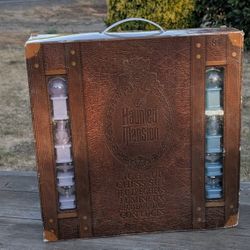 Disney Haunted Mansion Light Up Chess Set 32 Pieces USB Powered in Box

