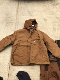 Carhartt Commercial Fishing Jacket And Bibs for Sale in Grays Harbor  County, WA - OfferUp