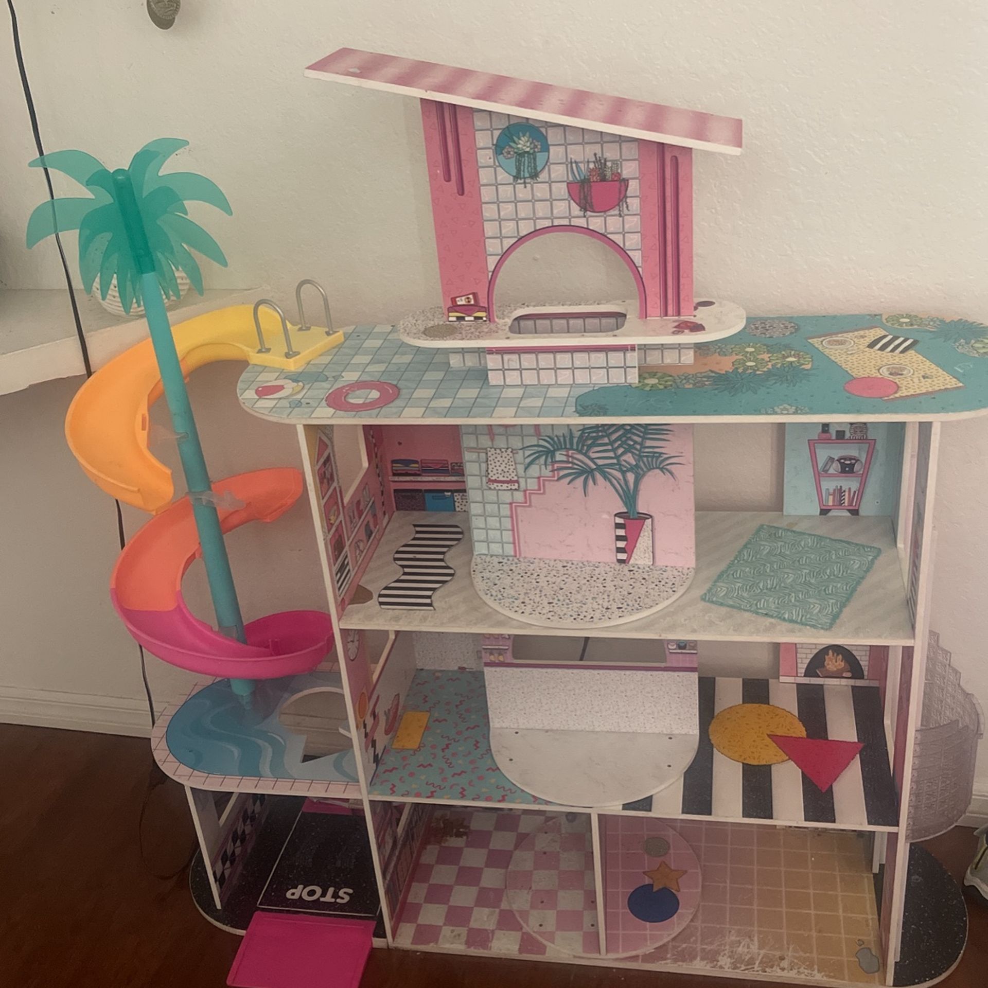 LOL DOLL HOUSE 