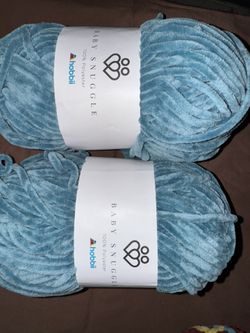 Hobbii Velvet Yarn 2 Skeins 