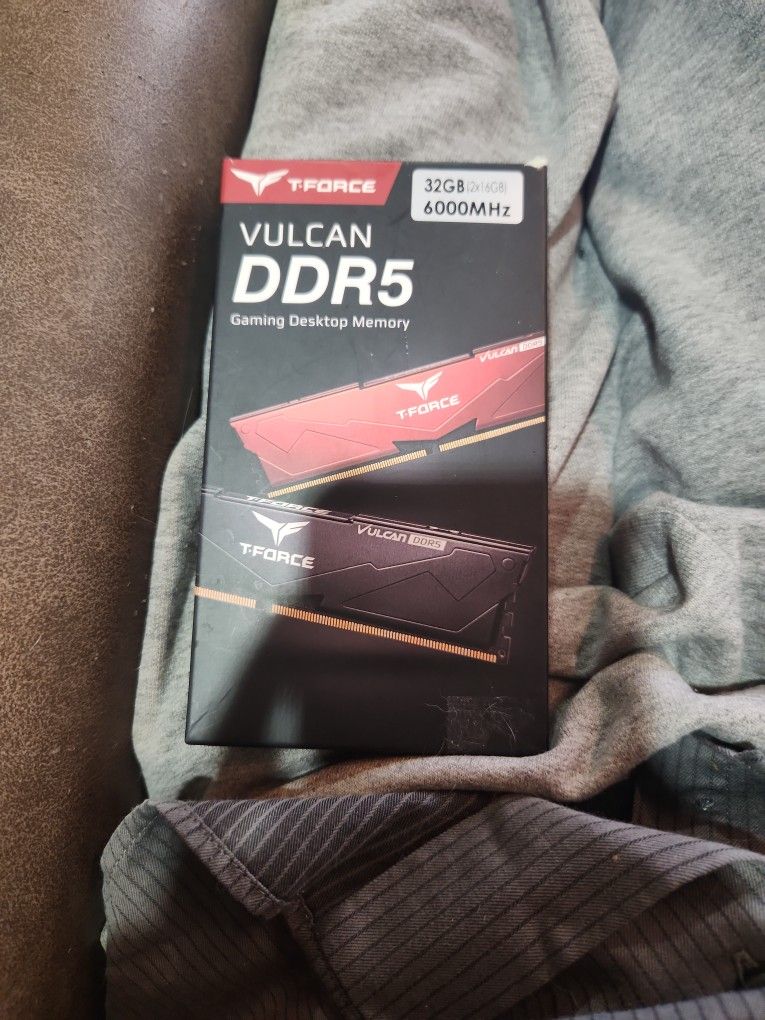 T-Force Vulcan DDR5 Kit 32gb 6000mhz.
