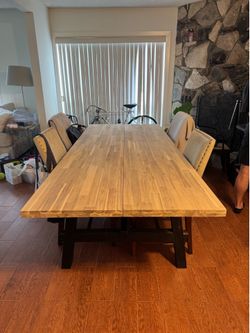 IKEA SKOGSTA dining table