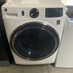 GE Washer  Smart   Brand New Open Box 