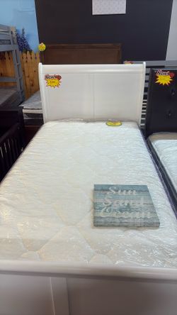 Twin He’d With Mattress