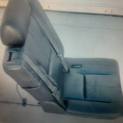 ESCALADE THIRD ROW SEAT 2007