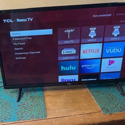 TCL 32”  720P HD LED Roku Smart TV 