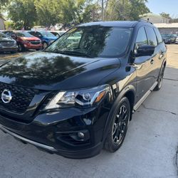 2020 Nissan Pathfinder