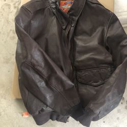 Vintage Leather Bomber Jacket . Great Condition !