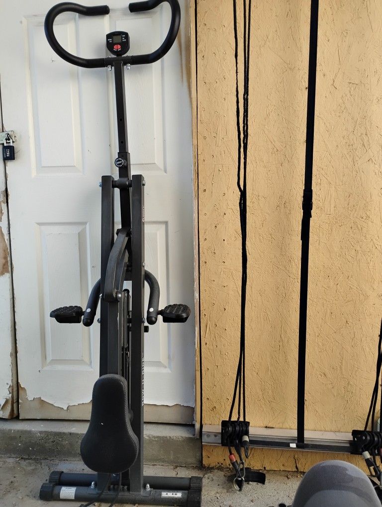 Sunny Row And Ride Squat Assist Machine