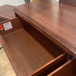 3 Piece Hardwood Bedroom Set 