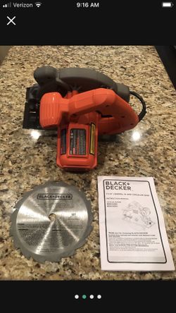 Black & Decker BDECS300C 13 Amp Circular Saw with Laser with BLACK+DECKER7-1/4-Inch 18 Tooth ATB Thin Kerf Crosscutting