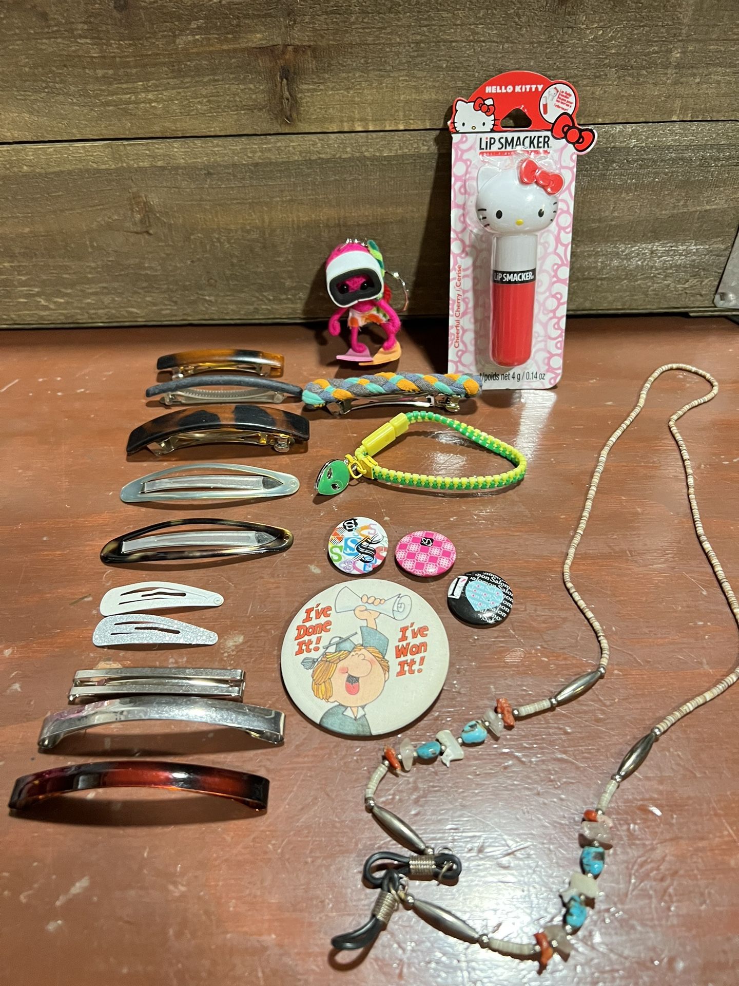 Pretty girl ! Accessories Lot. !