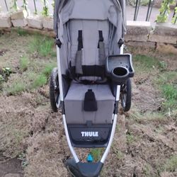 Thule  Urban Glide Jogging Stroller