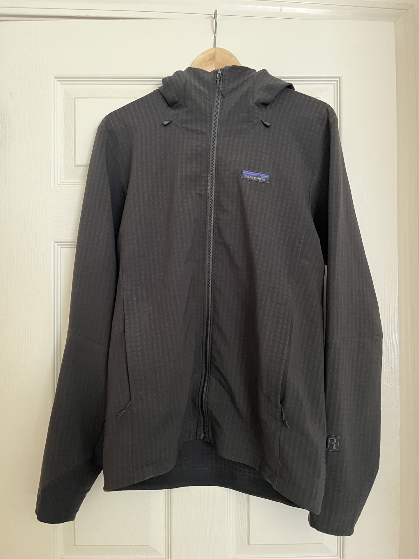 Patagonia Men’s R1 Techface Hoody, Black, Small