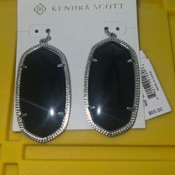 Kendra Scott Earrings