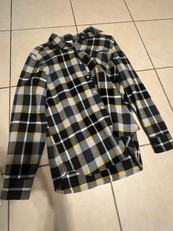 Large Northface Button shirt