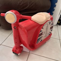 Little Scooter And Luggage