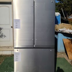 Kenmore 20.3 Cu.ft.counter Depht 3 Door Bottom Freezer Refrigerator 